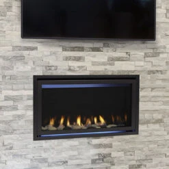 Jade 32" Direct Vent Fireplace | Majestic -Fireplace Shop 4 32746.1663163688