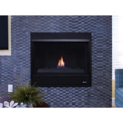 DRC2033 Direct Vent Gas Fireplace | Superior Fireplaces