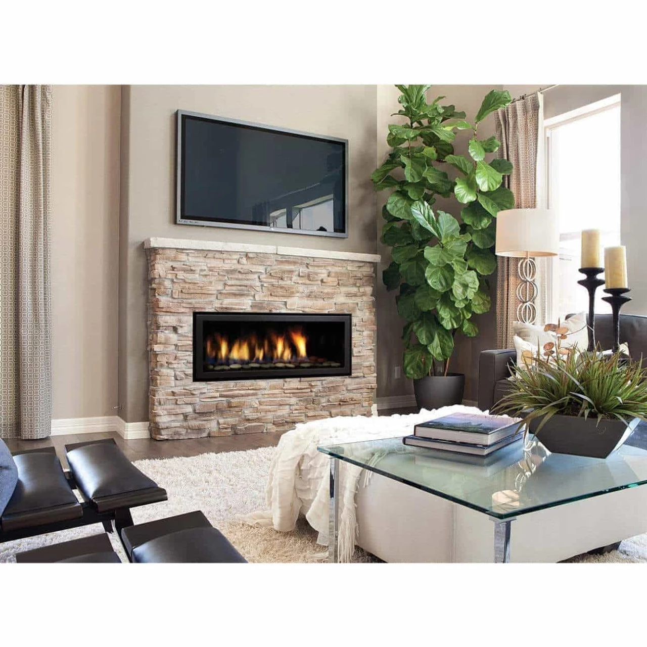 948-223 - Logo Plate Plastic Regency/Flame Silver 1 948-223 - Logo Plate Plastic Regency/Flame Silver