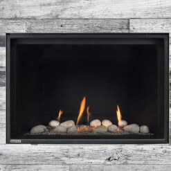 Winter Contemporary Scene For DRSQ38 | Montigo