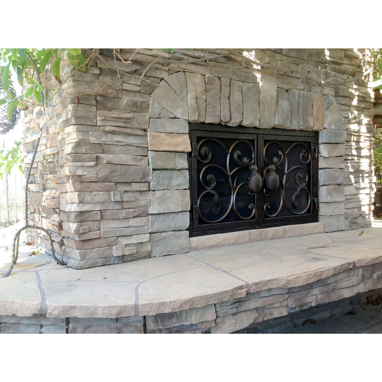 Breeze Rectangular Fireplace Door - Wrought Iron 1 Breeze Rectangular Fireplace Door - Wrought Iron