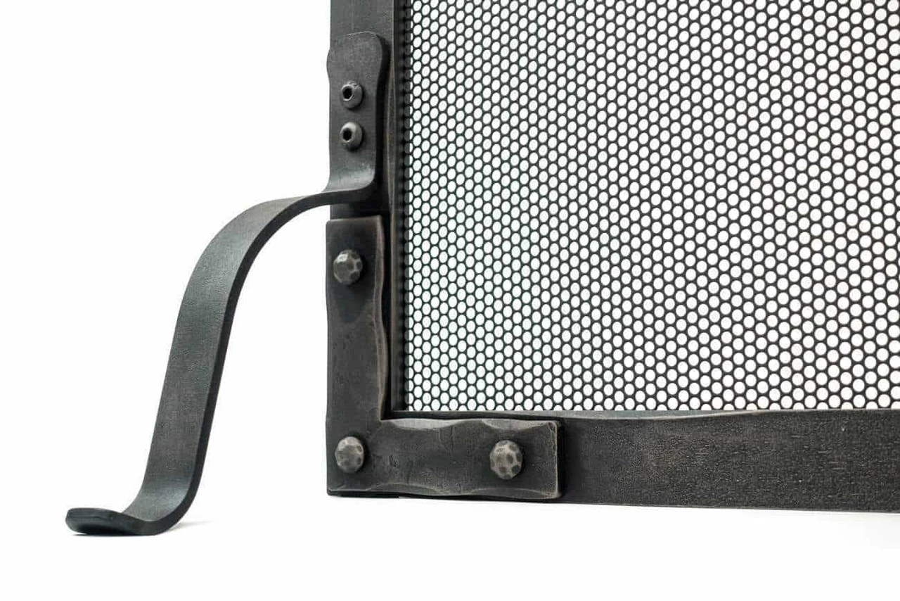 Old World - Fireplace Screen 2 Old World - Fireplace Screen - Image 2