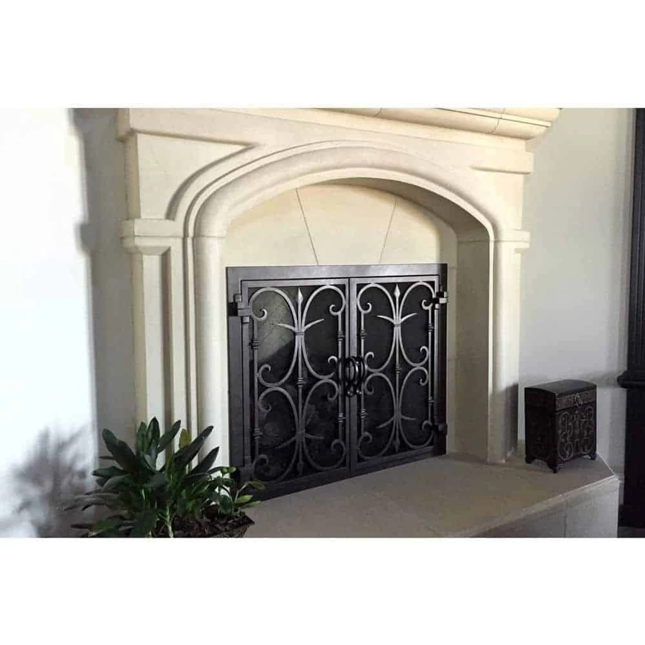 Rancho Santa Fe Rectangular Fireplace Door - Wrought Iron 4 Rancho Santa Fe Rectangular Fireplace Door - Wrought Iron - Image 4